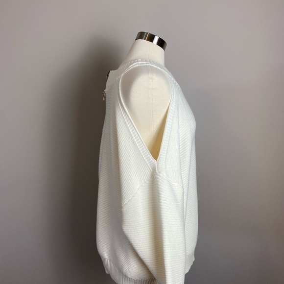 NWTs Boutique x Royal & Reese Cold Shoulder Knit Dolman Sweater in Winter White - Picture 4 of 9